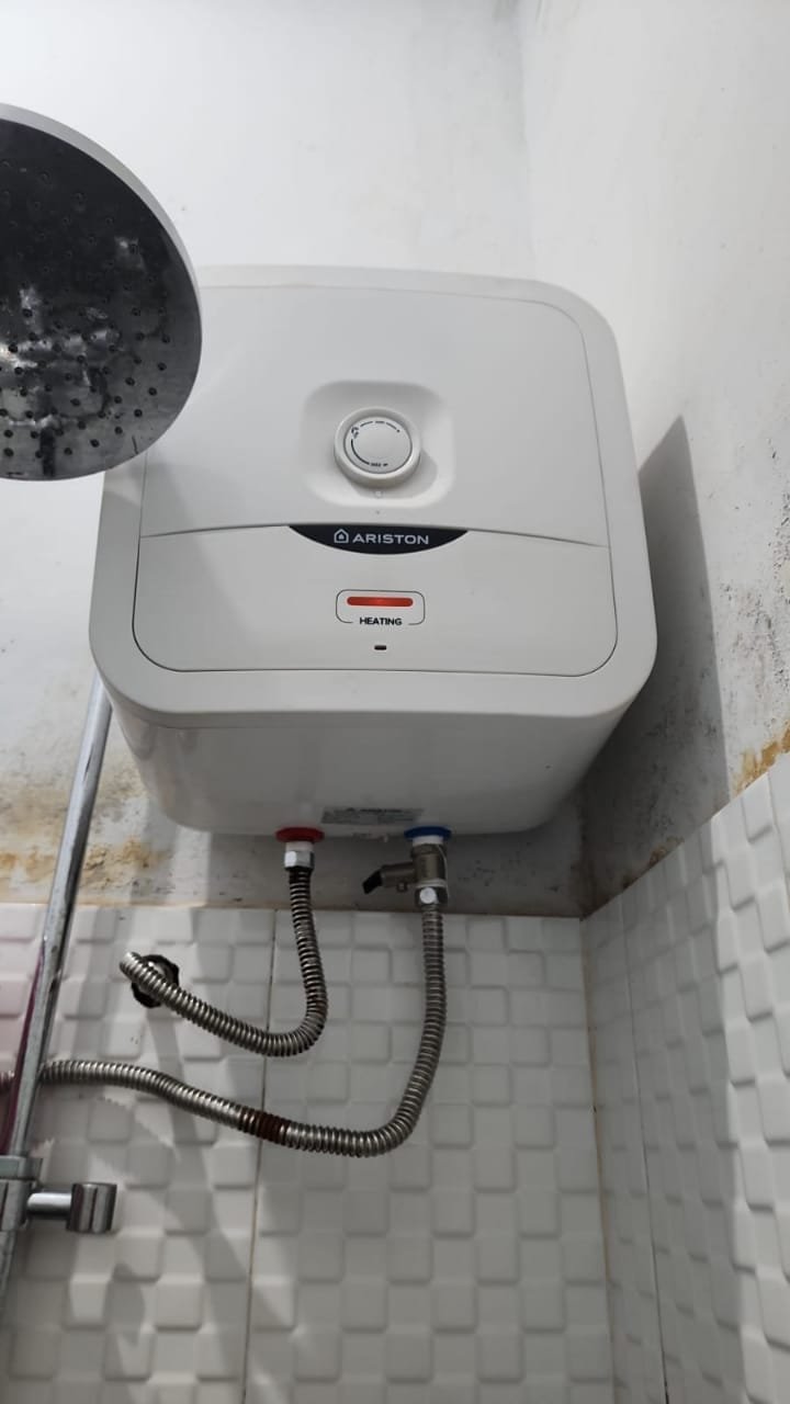 Service Water Heater Ariston